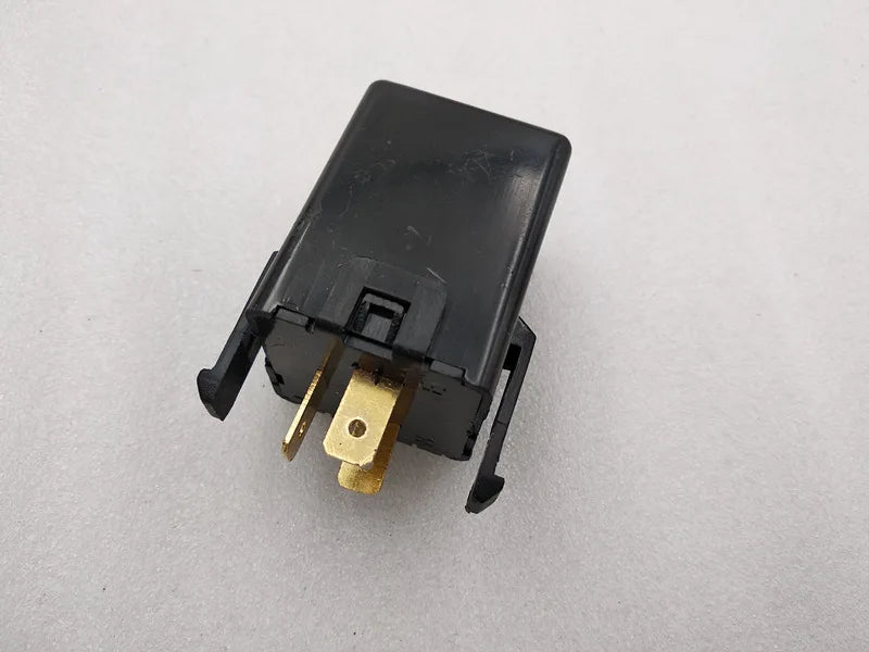 *S18-14* FLASH 3PINES ELECTRICO FLS019 12V TOYOTA, HYUNDAY, MITSUBIHI PORTER