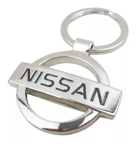 LLAVERO METAL NISSAN CROMADO