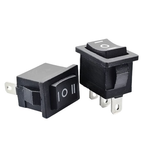 *S18* SWITCH ON/OFF/ON CUADRADO DE 3 POSICIONES Y 3 PATILLAS - (NEGRO)